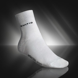 Antibakteriální ponožky se stříbrem středně snížené, bílé 